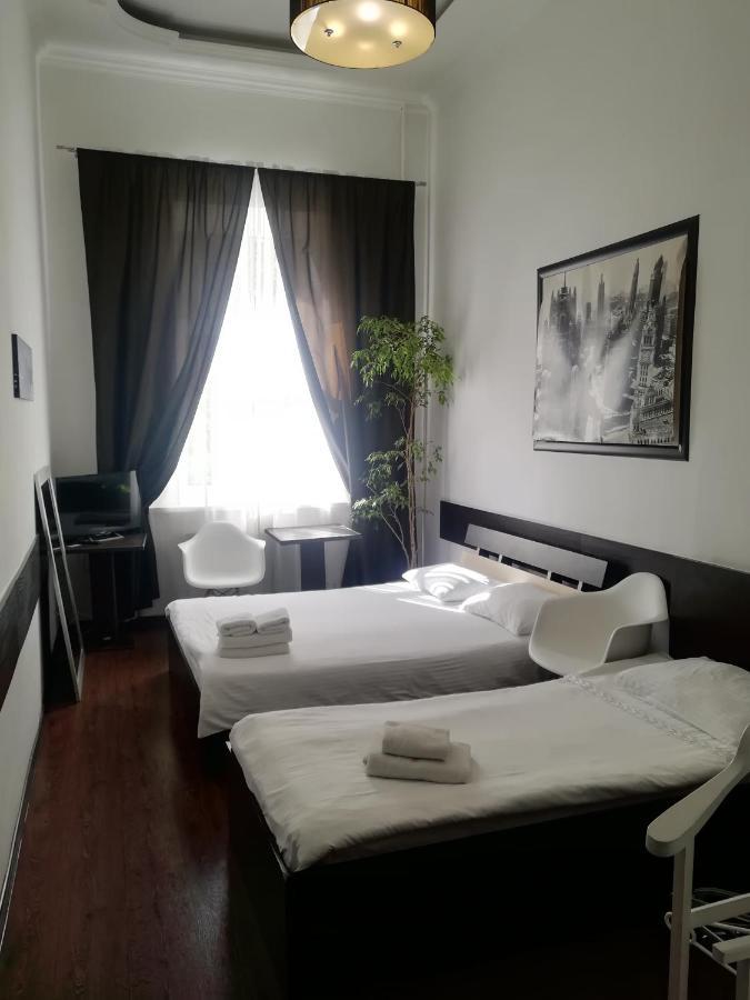 Hotel Reno On Deribasovskaya Odessa Luaran gambar
